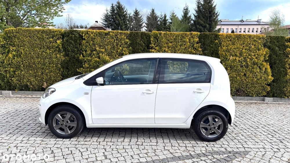 Volkswagen up! - 9