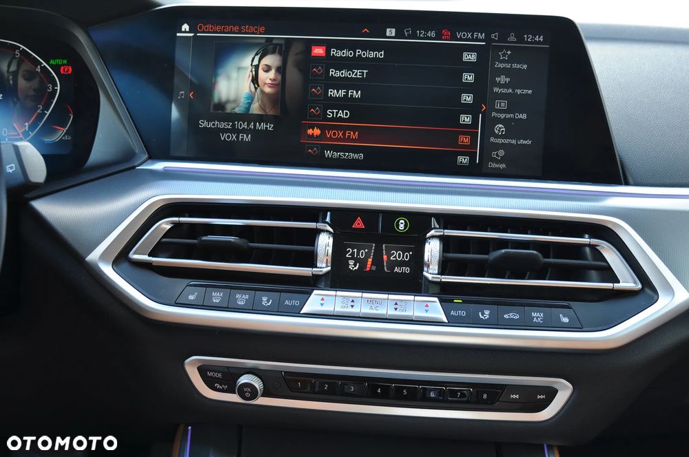 BMW X5 xDrive40i - 33