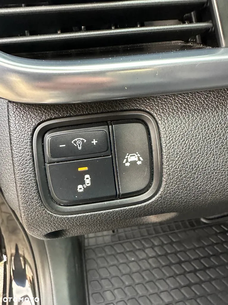 Kia Optima - 16