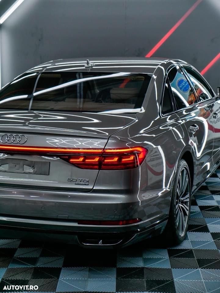Audi A8 3.0 50 TDI quattro Tiptronic - 5