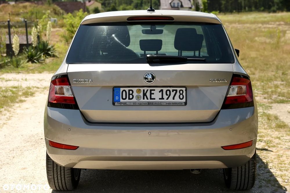 Skoda Fabia 1.0 MPI Clever - 6