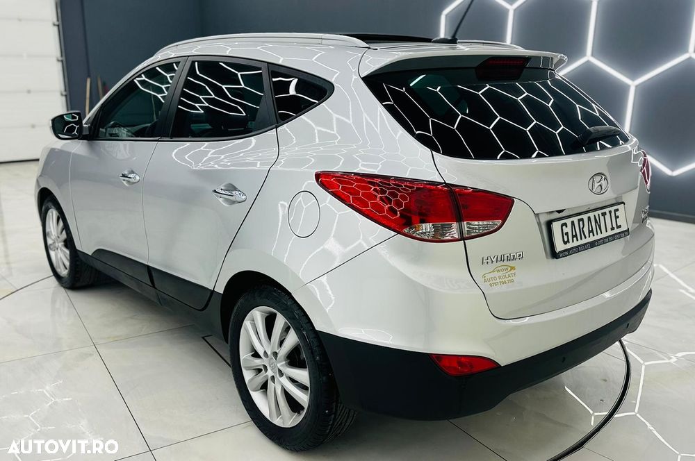 Hyundai ix35 1.7 CRDI 2WD blue Finale Silver - 3