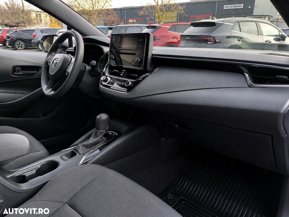 Toyota Corolla 1.8 HSD Eco - 12