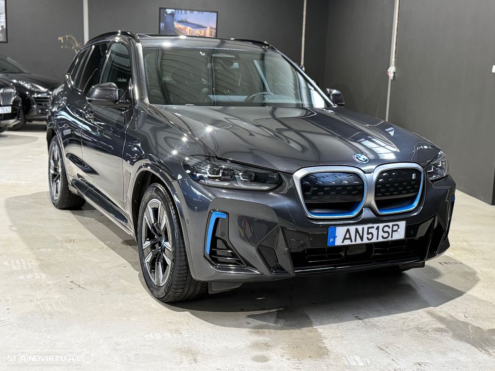 BMW iX3 M Sport Impressive - 6