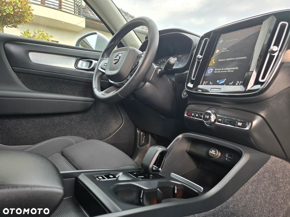 Volvo XC 40 T4 Recharge DKG Essential - 17