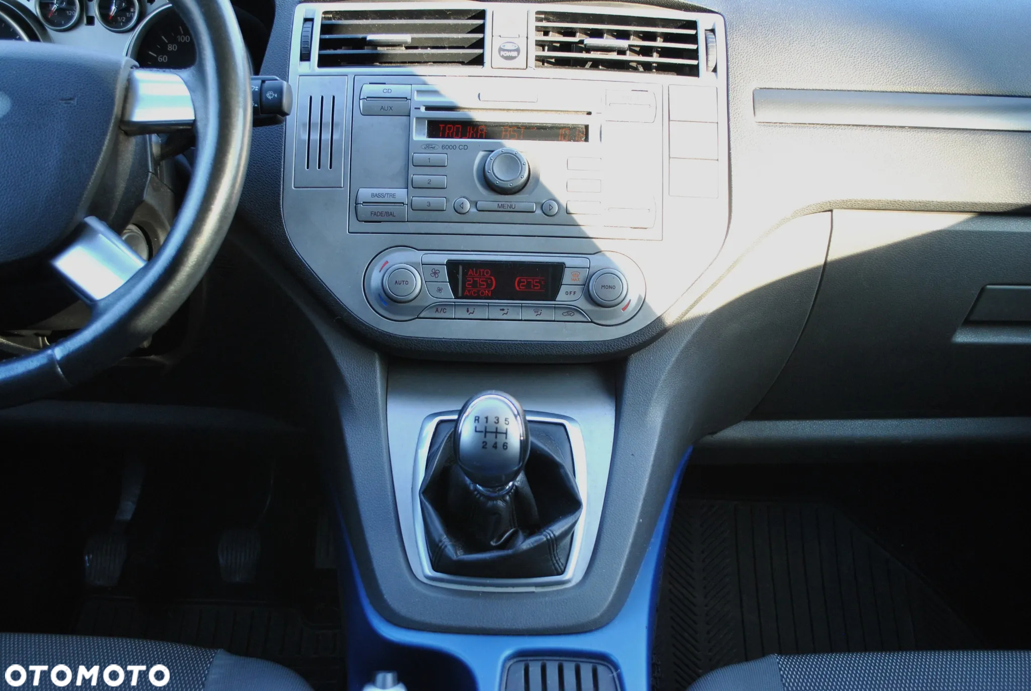 Ford Kuga 2.0 TDCi Titanium - 15