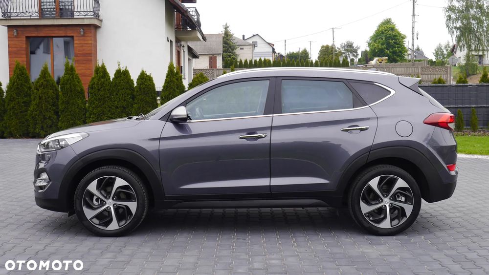 Hyundai Tucson 1.7 CRDI BlueDrive GO 2WD - 7