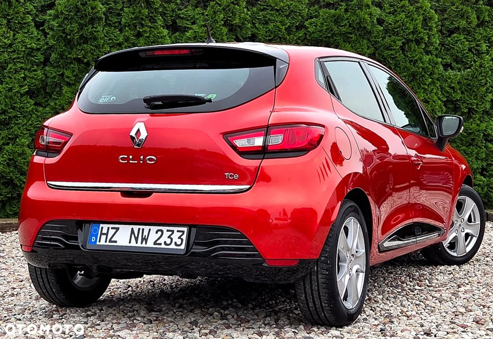Renault Clio - 9