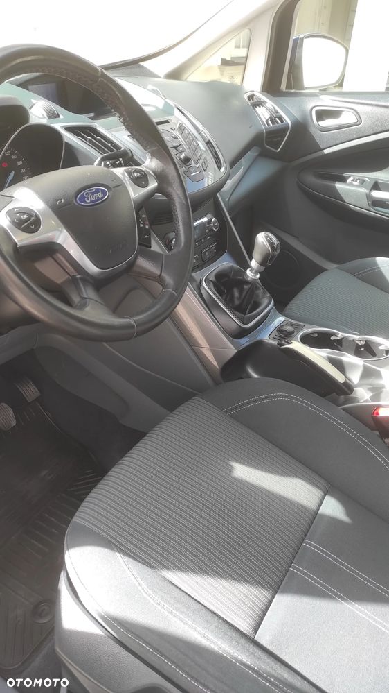 Ford C-MAX - 16