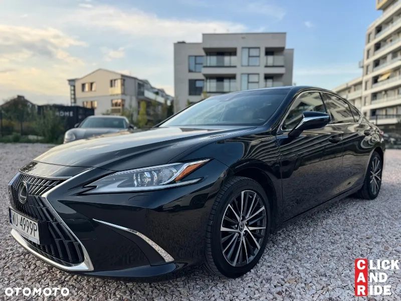 Lexus ES 300h Business Edition + - 1