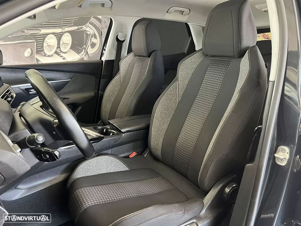Peugeot 3008 - 8