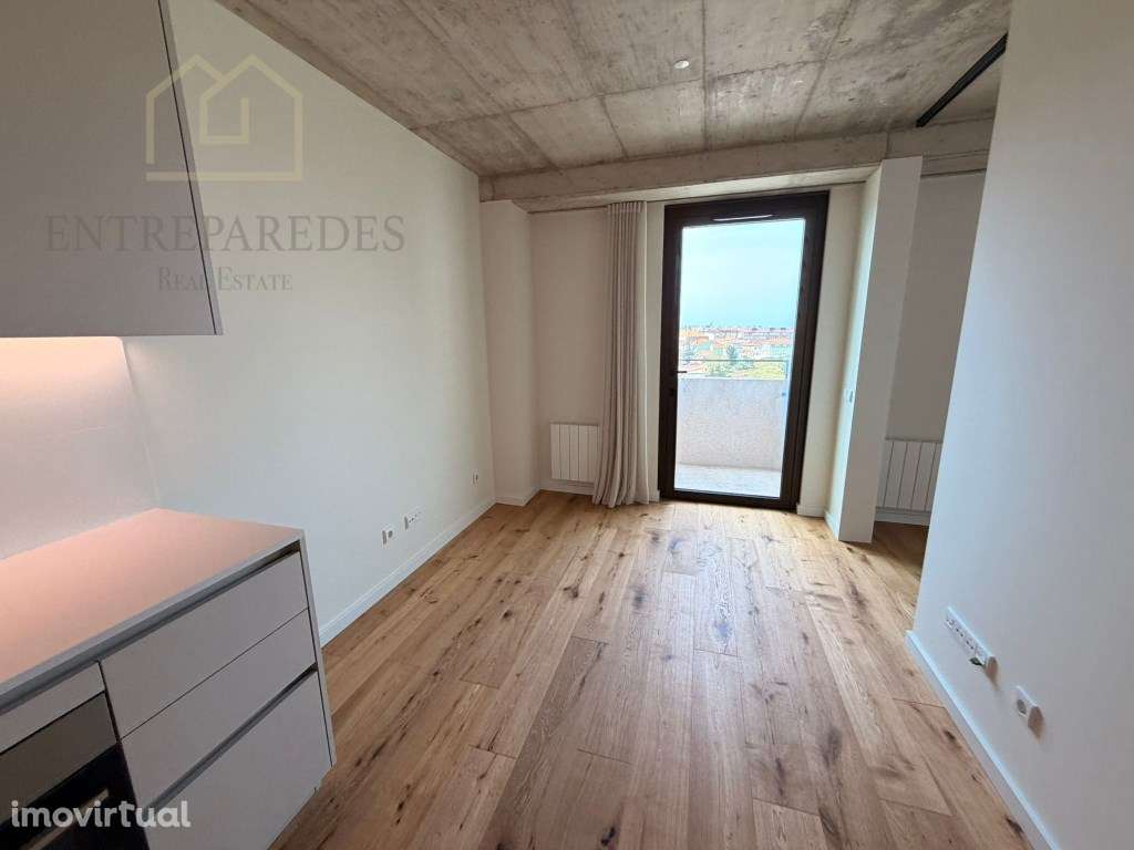 Apartamento T1 Smart com varanda, arrumo e vista mar para comprar e... - Grande imagem: 5/31