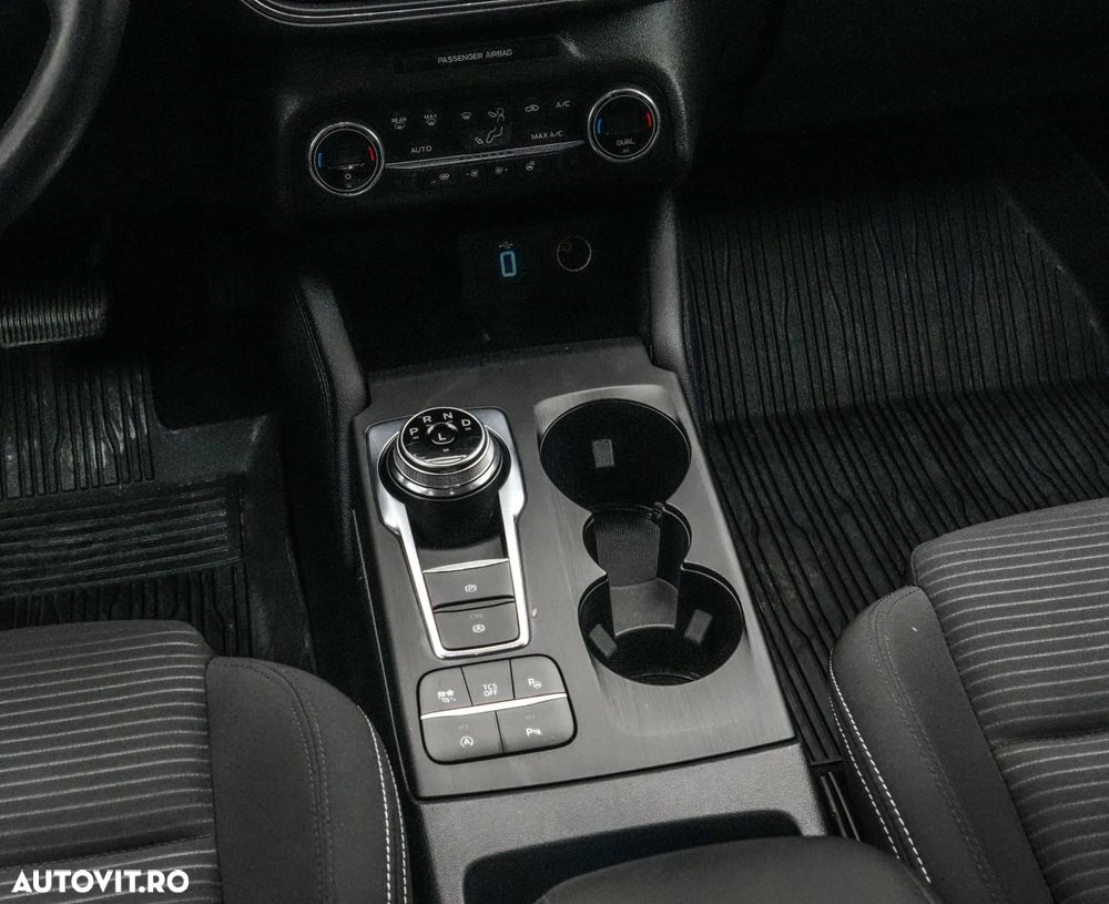 Ford Focus 1.0 EcoBoost Titanium Business - 18