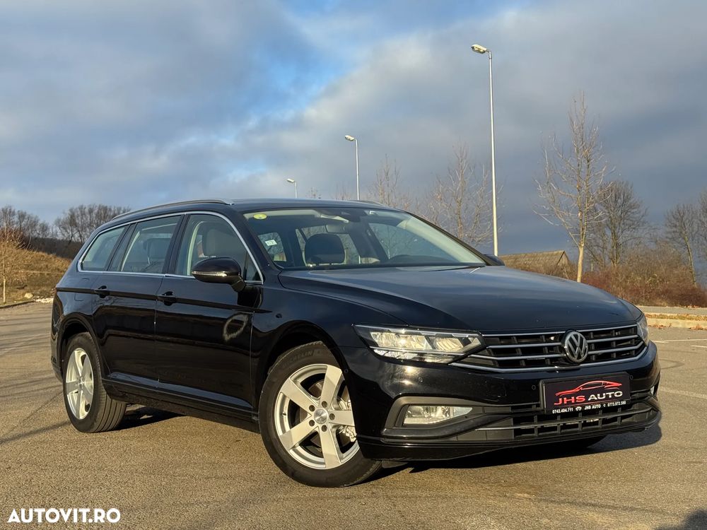 Volkswagen Passat Variant 2.0 TDI SCR DSG Elegance - 2