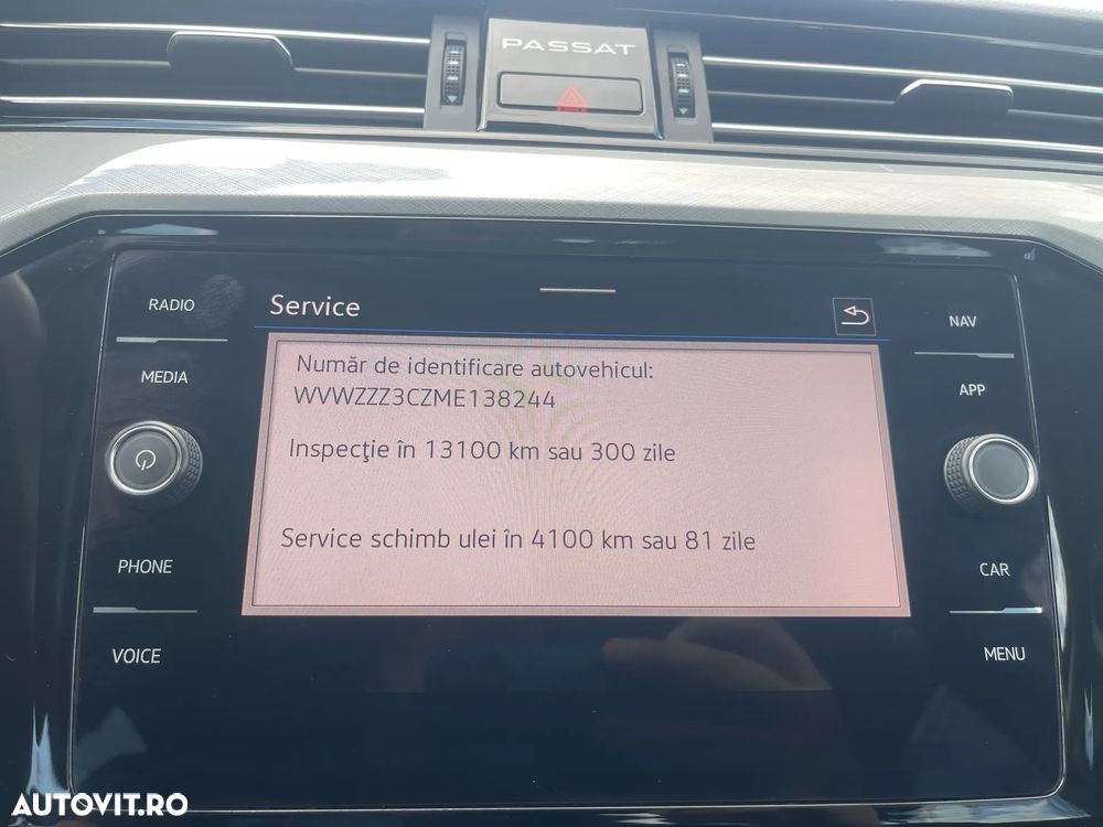 Volkswagen Passat 2.0 TDI DSG Comfortline - 20