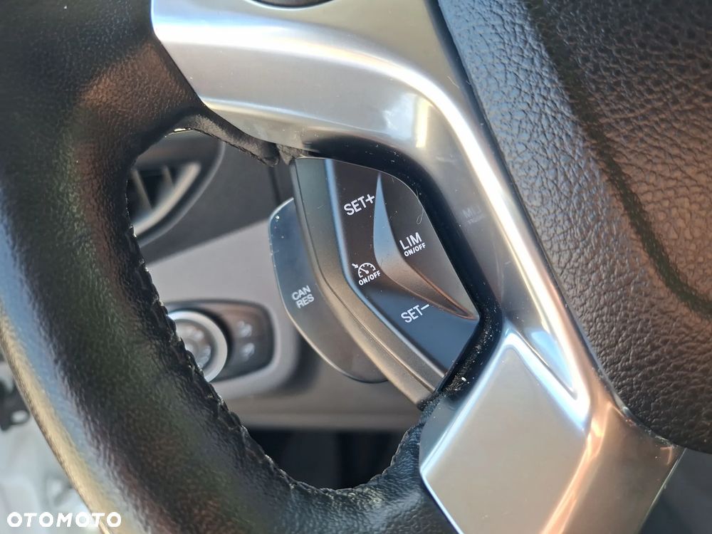 Ford Connect - 28