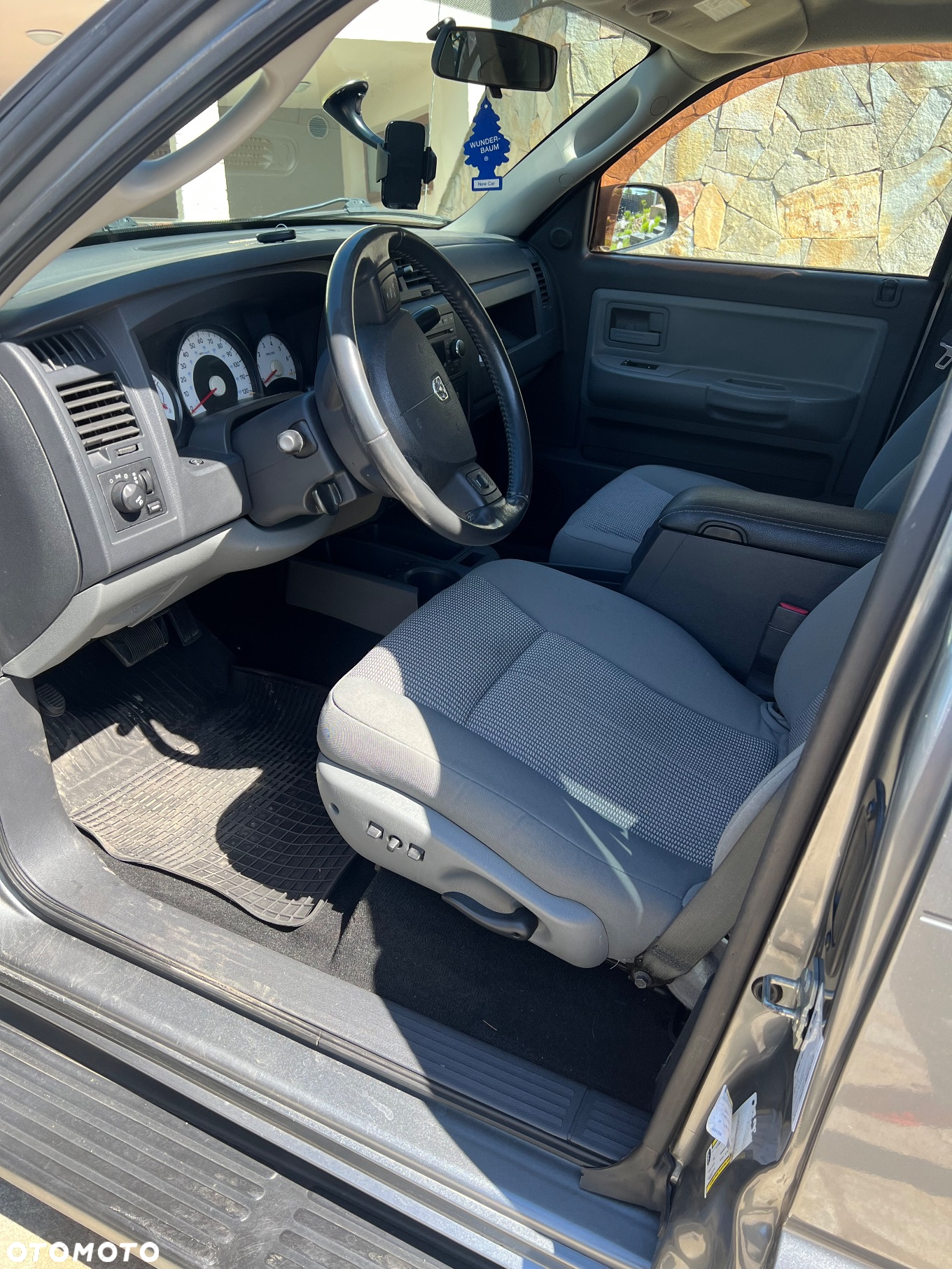 Dodge Dakota - 12