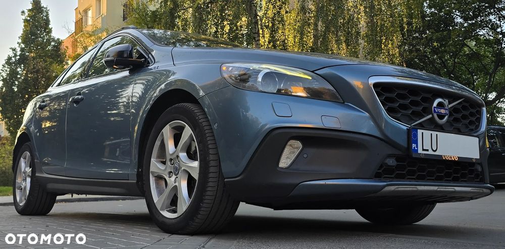 Volvo V40 Cross Country - 15