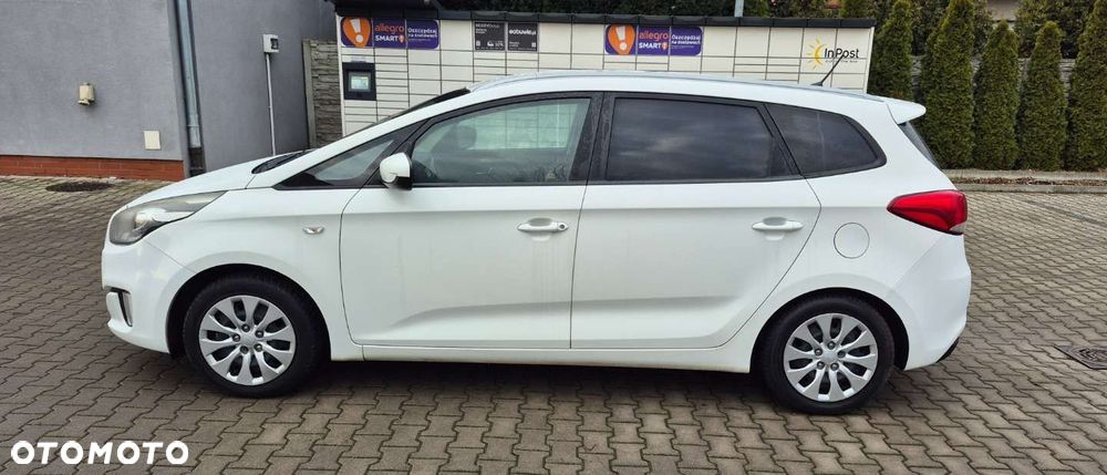 Kia Carens 1.7 CRDi 115 Dream Team Edition - 9