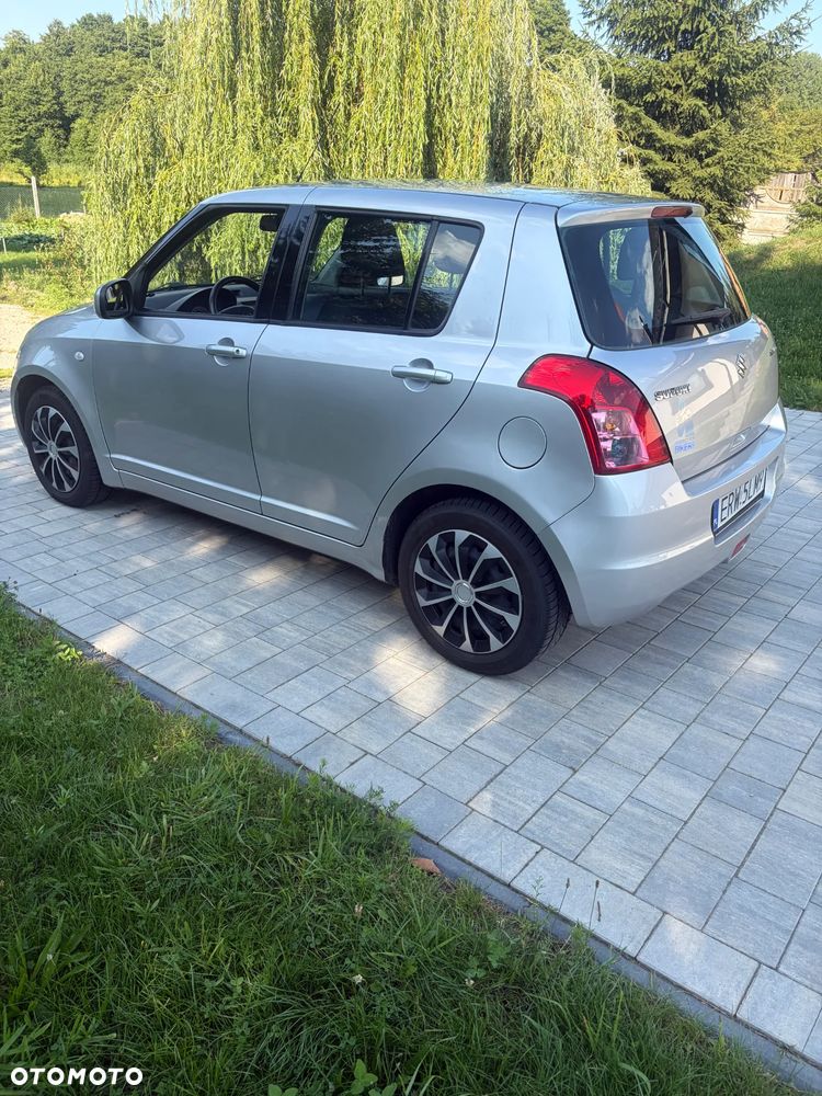 Suzuki Swift 1.3 GLX / Comfort - 9