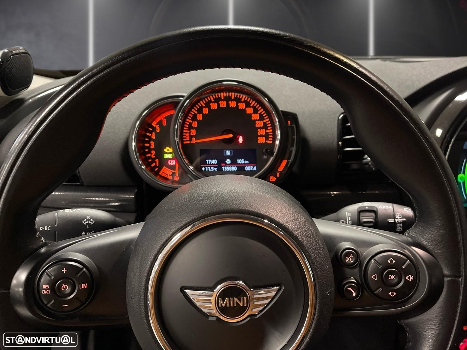 MINI Clubman Cooper D - 12