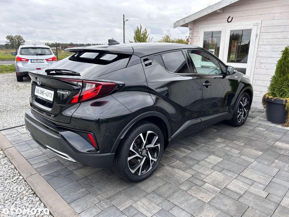 Toyota C-HR 2.0 Hybrid Team Deutschland - 4