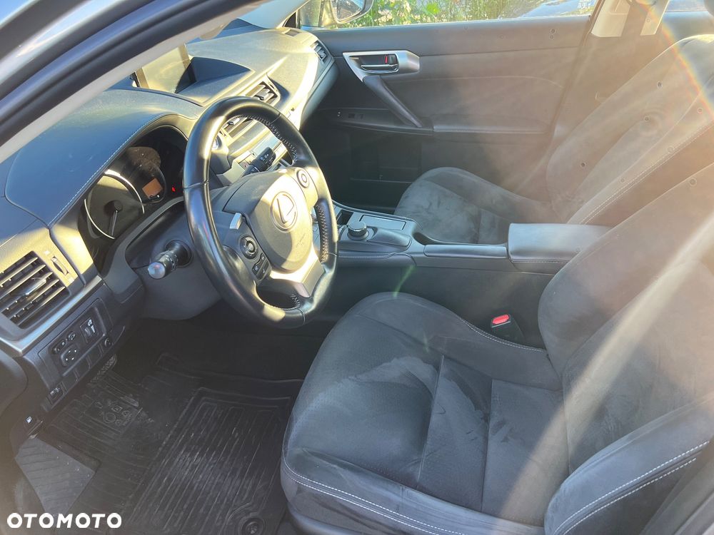 Lexus CT 200h Elegance - 11
