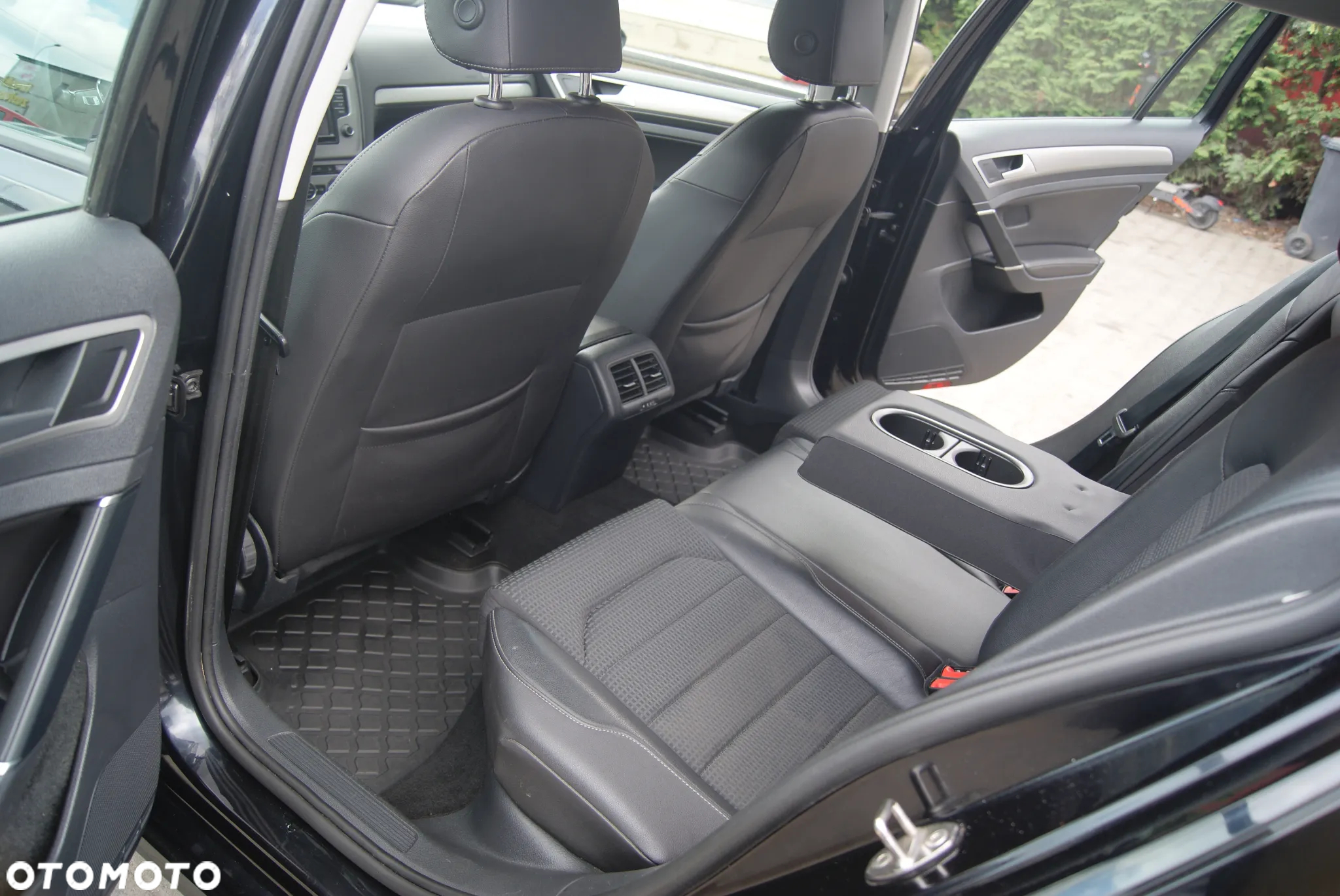 Volkswagen Golf VII 2.0 TDI BMT Comfortline EU6 - 16