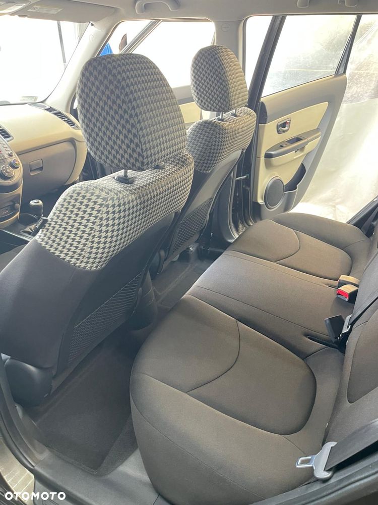 Kia Soul 1.6 CVVT Vision - 17