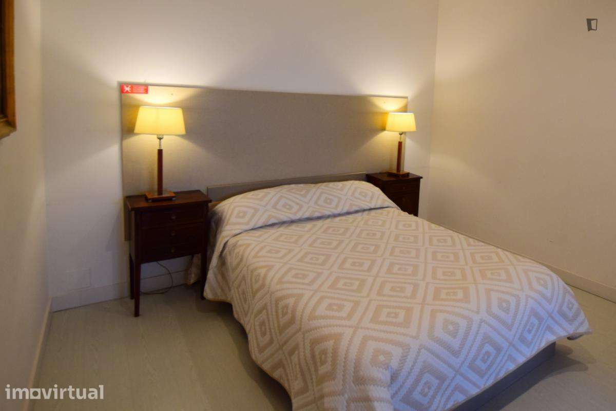 Apartamento com 1 quartos - localizado em Campanhã Porto - Grande imagem: 4/6