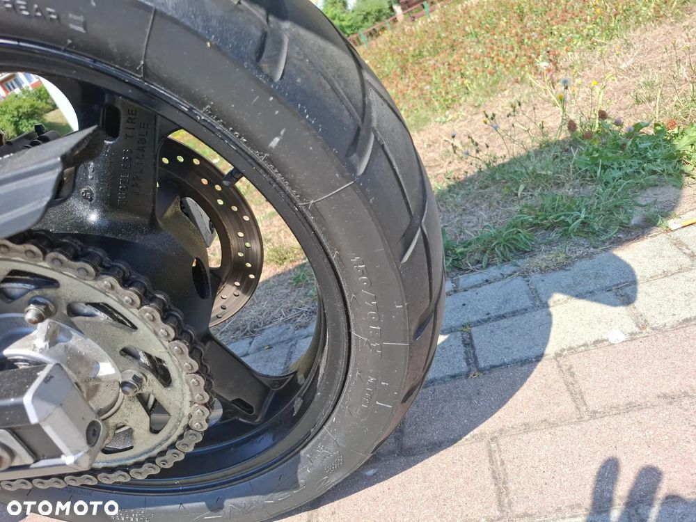 Suzuki V-STROM - 26