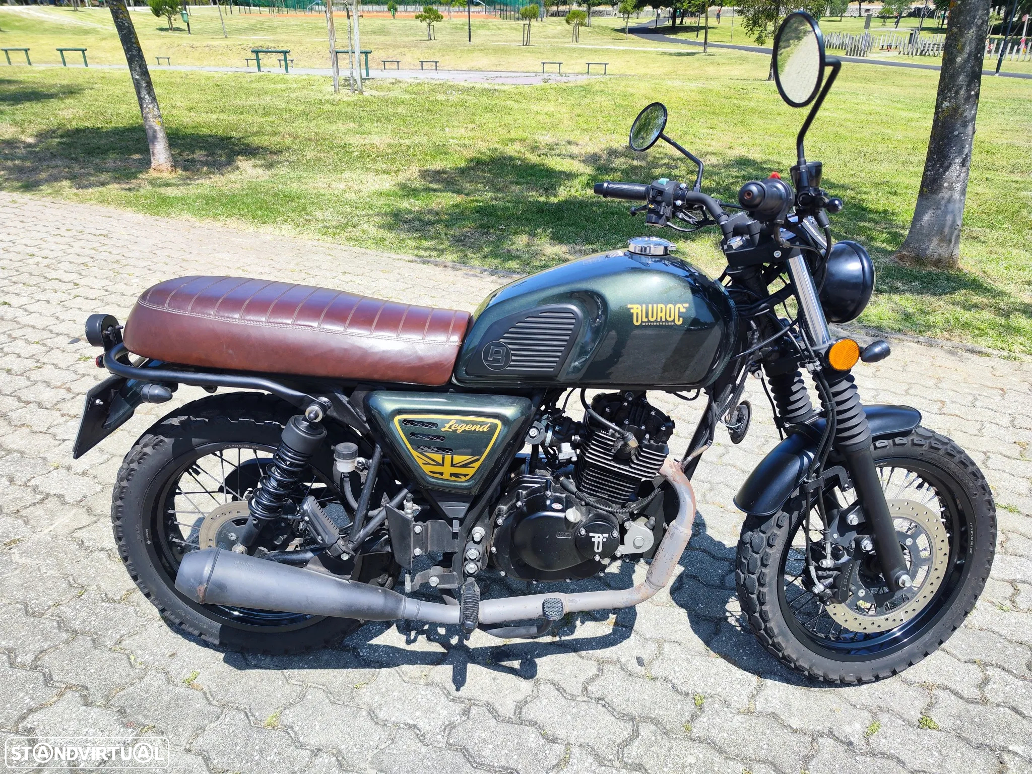 Bluroc Legend 125 - 11