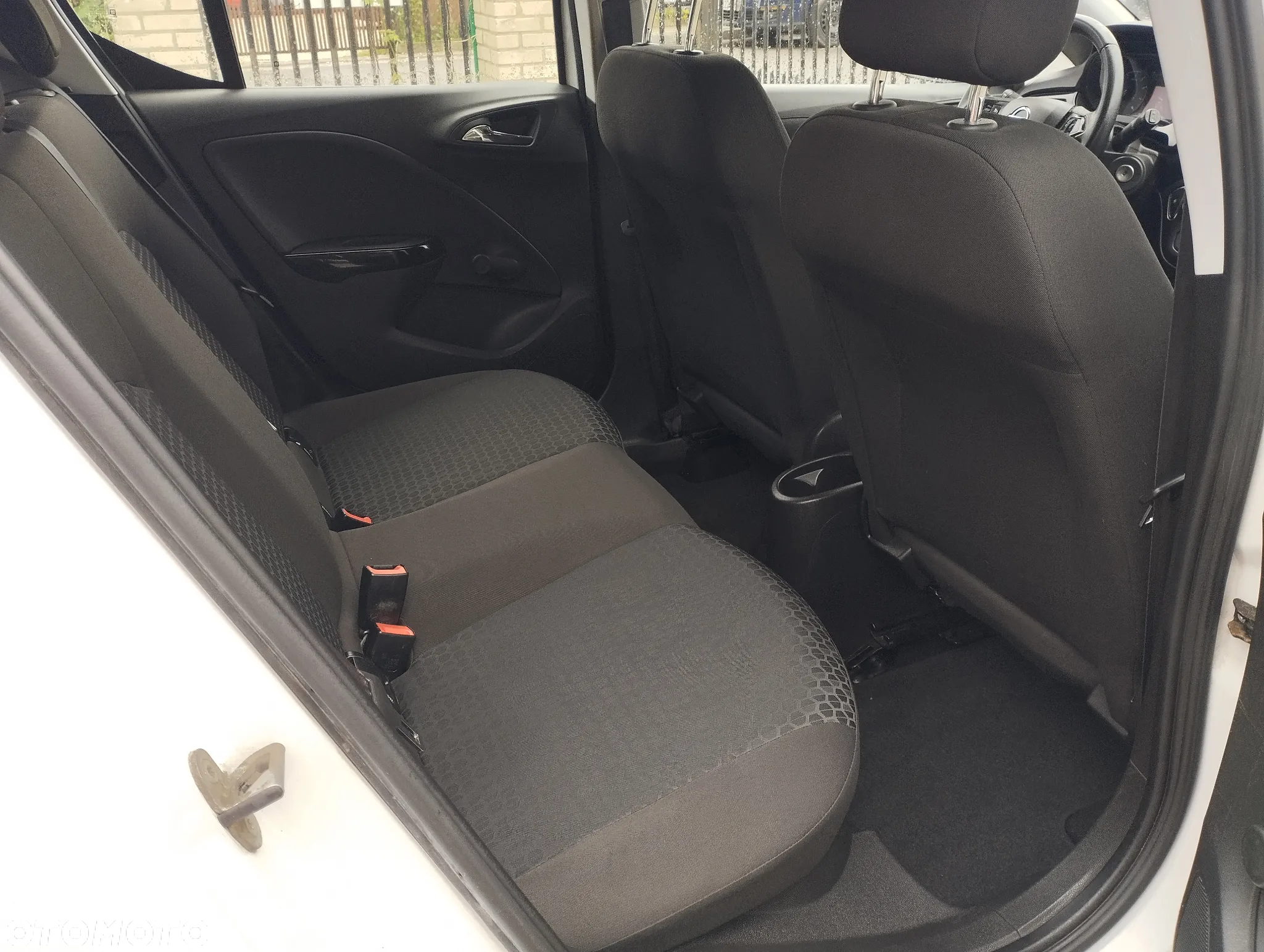 Opel Corsa 1.4 Color Edition - 14