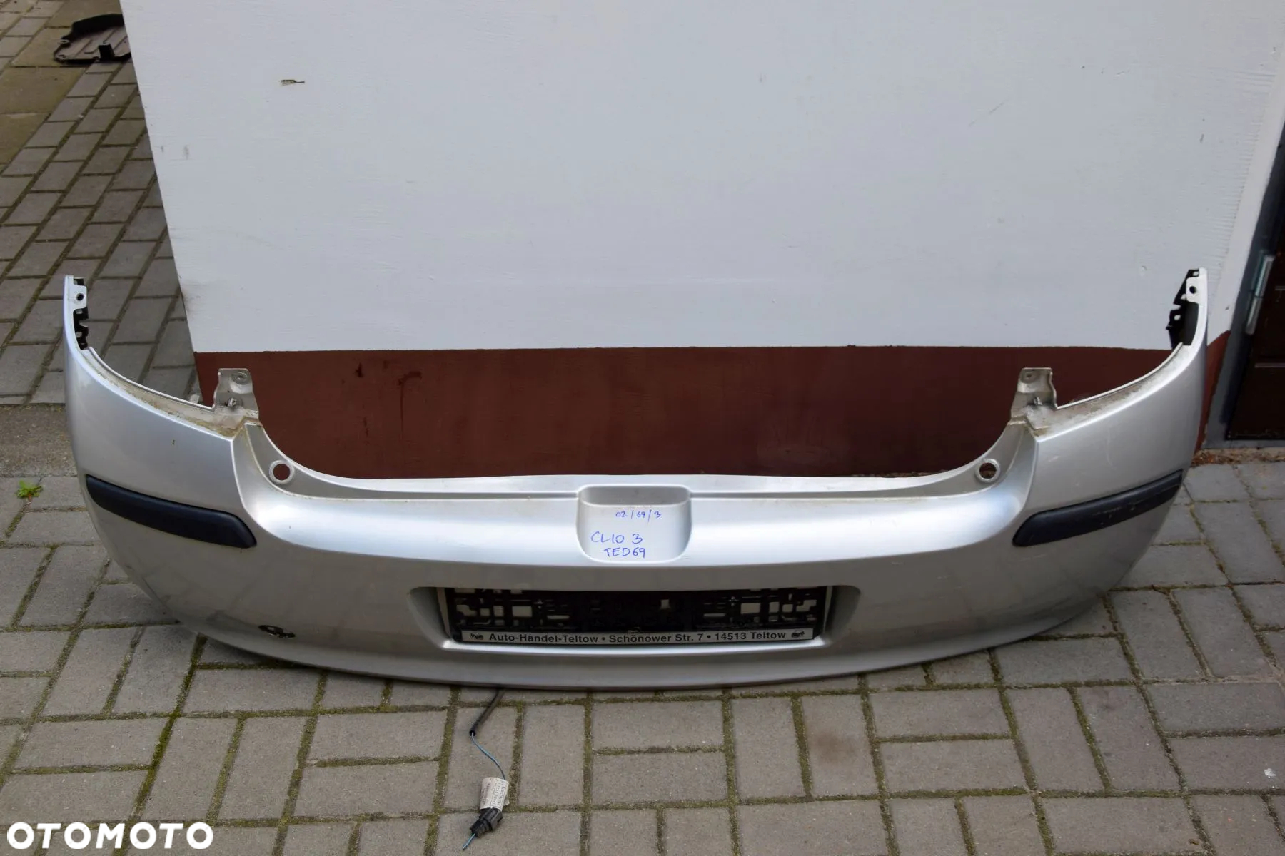 Renault Clio III 3 Zderzak tył tylny 3D srebrny TED69 ładny - 6