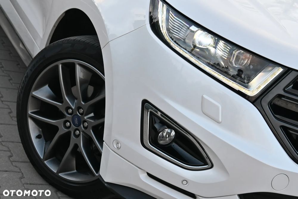 Ford Edge 2.0 TDCi Bi-Turbo 4x4 ST-LINE - 19