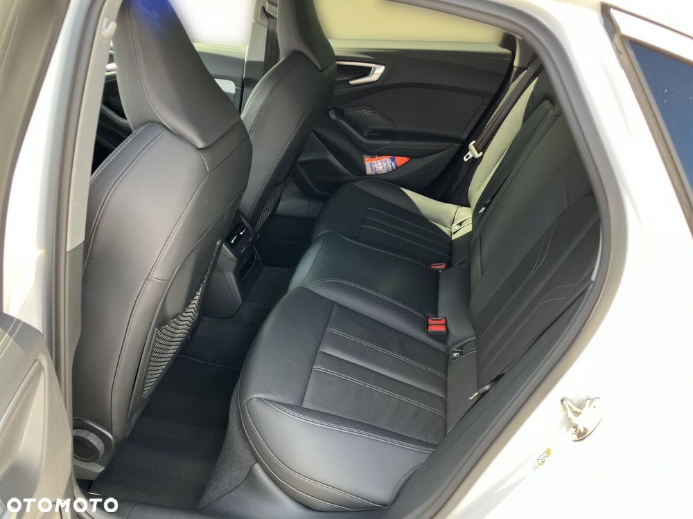 Audi A5 Limousine - 18