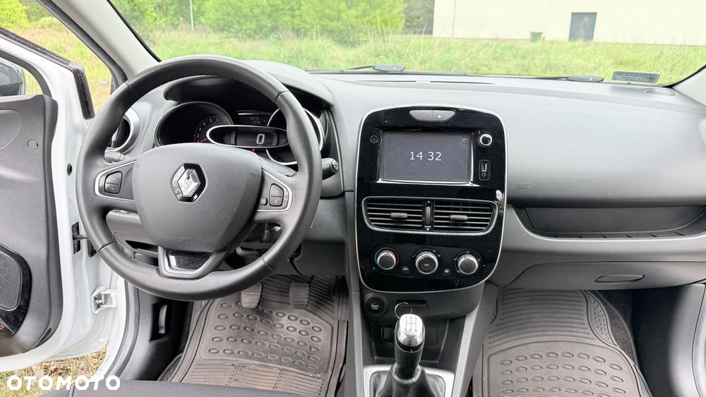 Renault Clio 1.2 16V Limited EU6 - 20