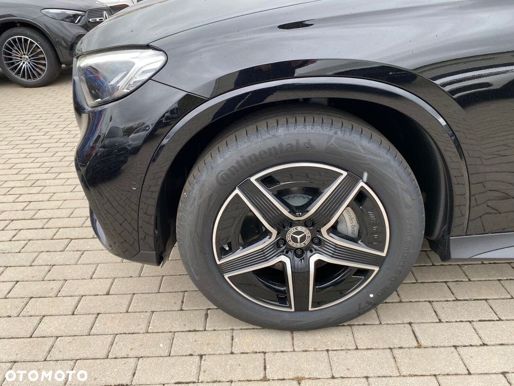 Mercedes-Benz GLC - 7