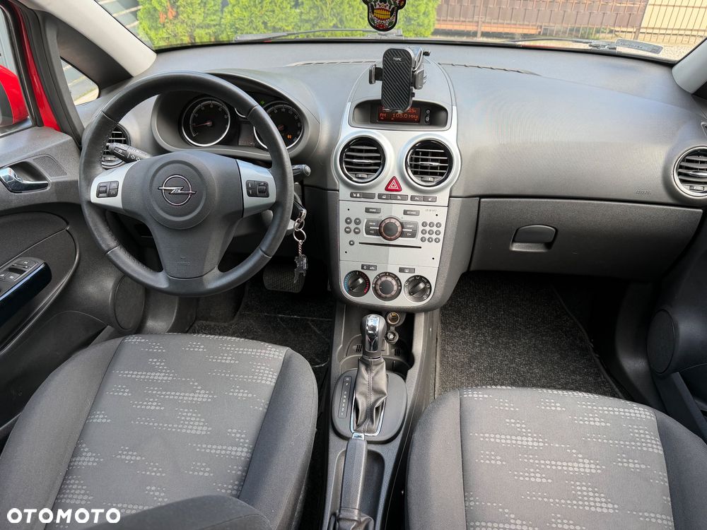Opel Corsa 1.4 16V Automatik Satellite - 10