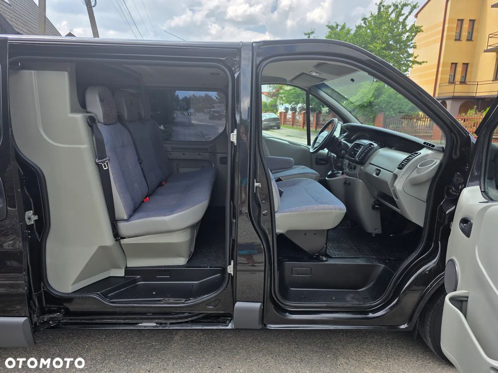 Renault Trafic - 21