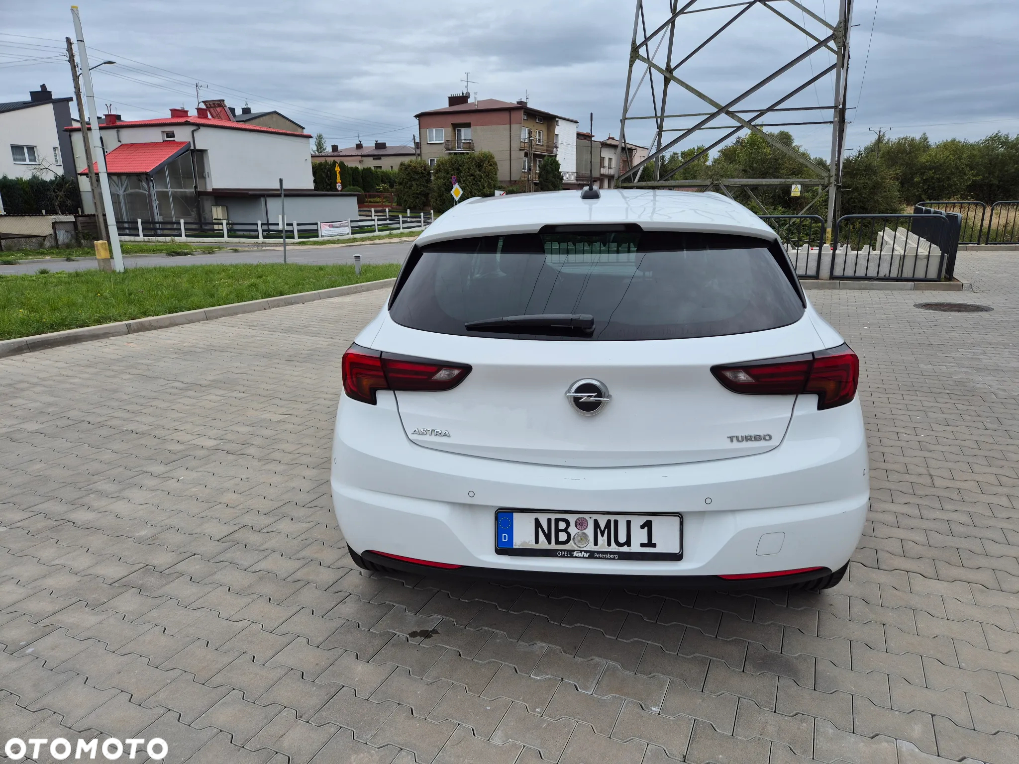 Opel Astra 1.4 Turbo Innovation - 4