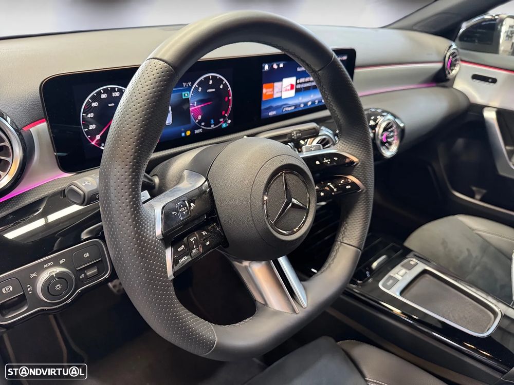 Mercedes-Benz A 180 d 8G-DCT Edition AMG Line - 16