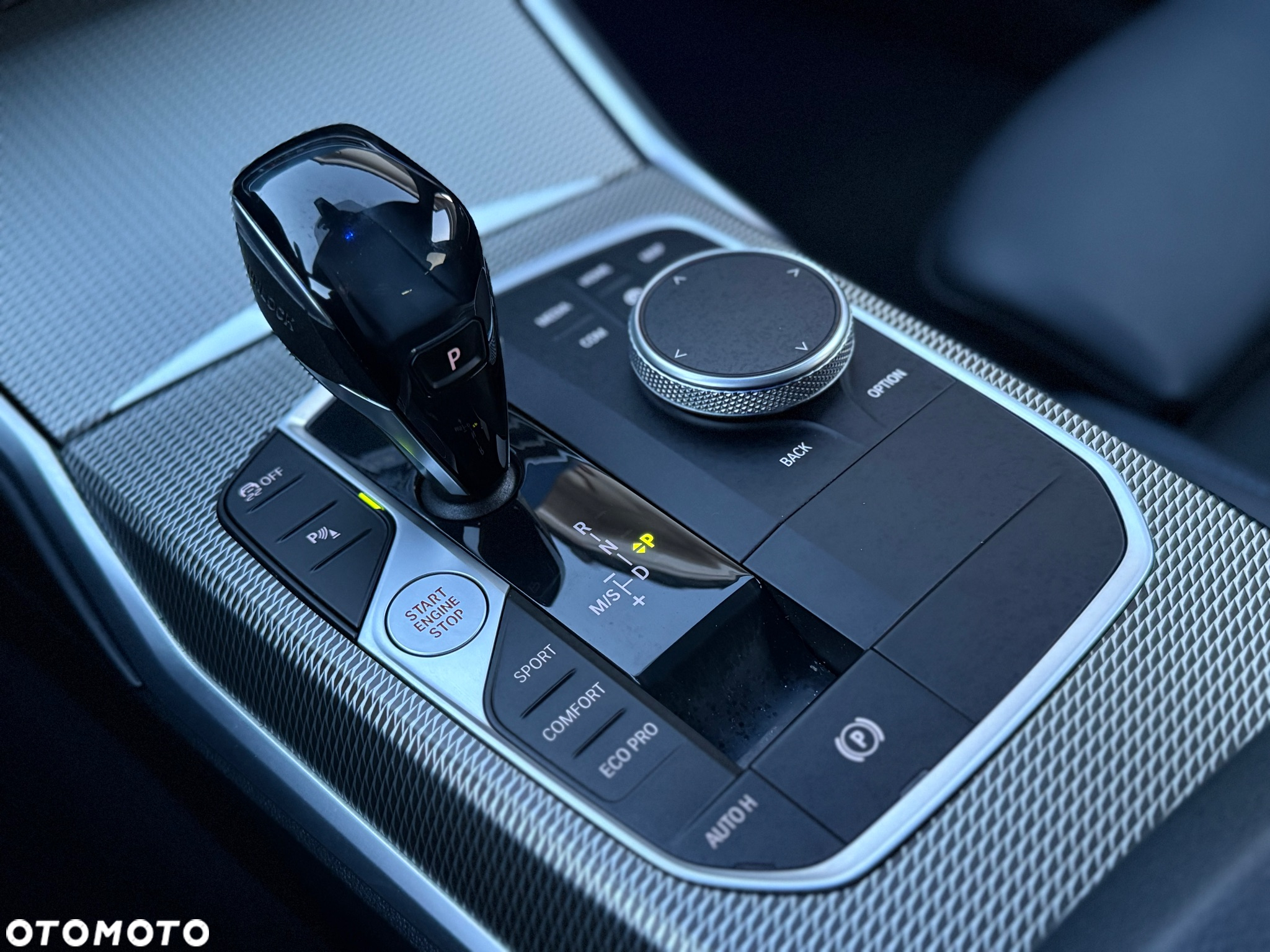 BMW Seria 3 320d Touring M Sport - 28