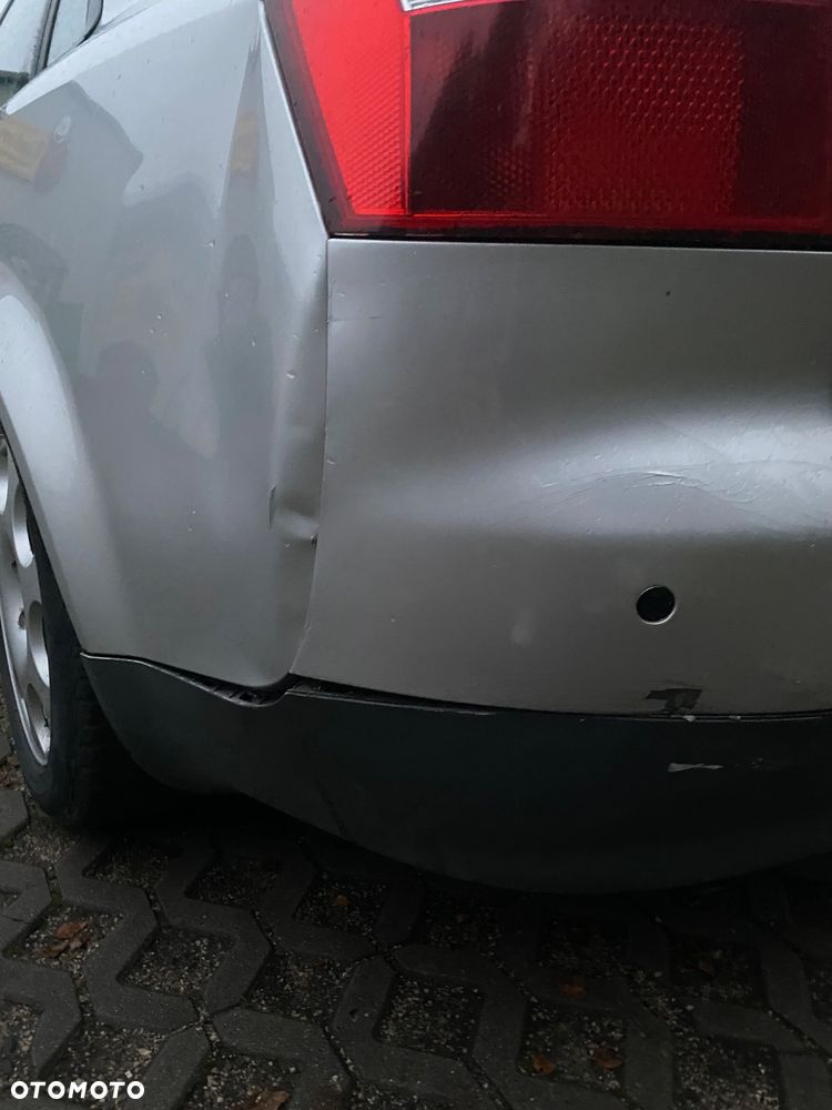 Audi A4 Limousine - 12