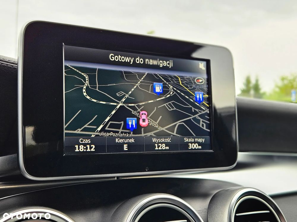 Mercedes-Benz GLC - 33