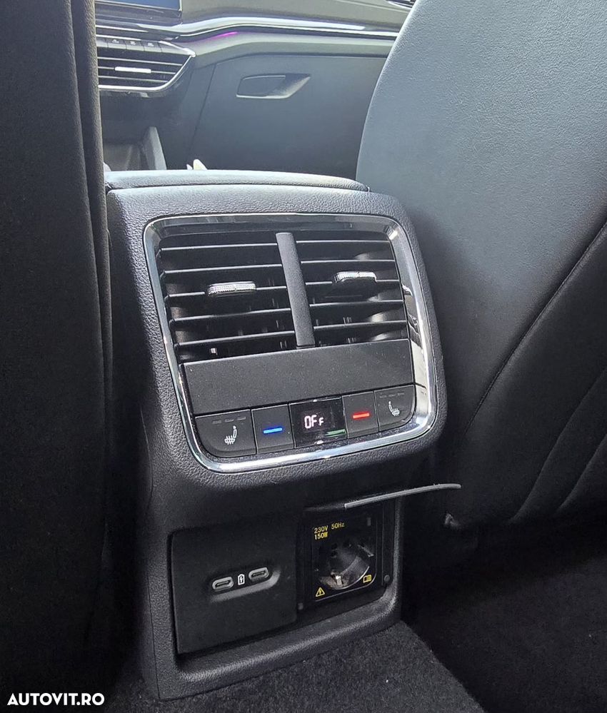 Skoda Octavia 2.0 TDI ELEGANCE DSG - 10