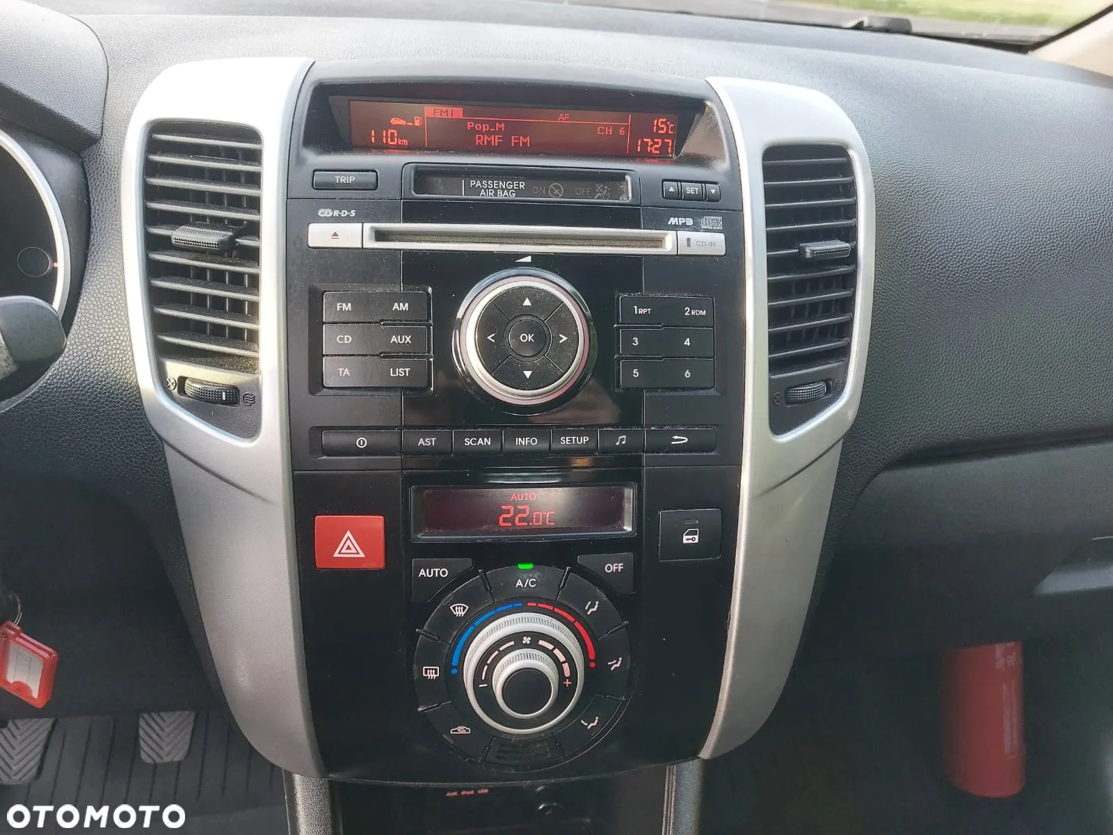 Kia Venga - 16