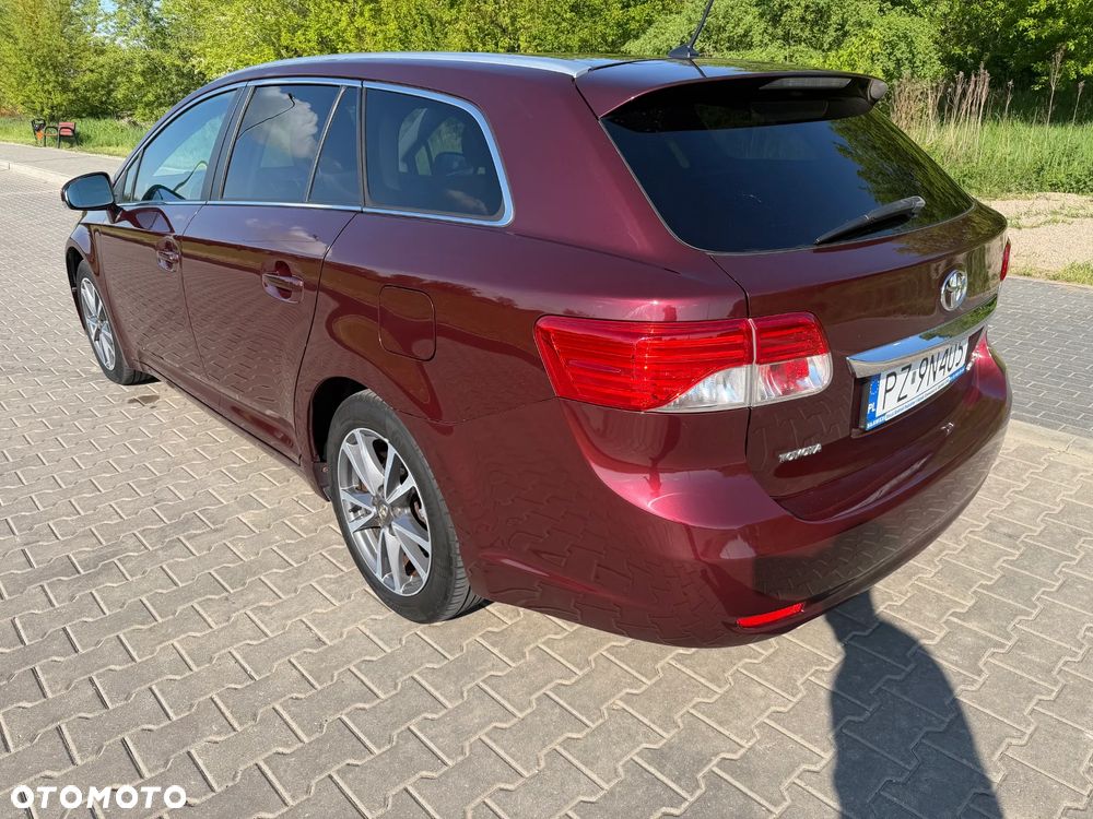 Toyota Avensis - 7