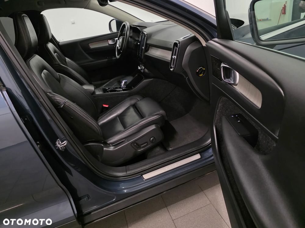 Volvo XC 40 D3 Inscription - 30