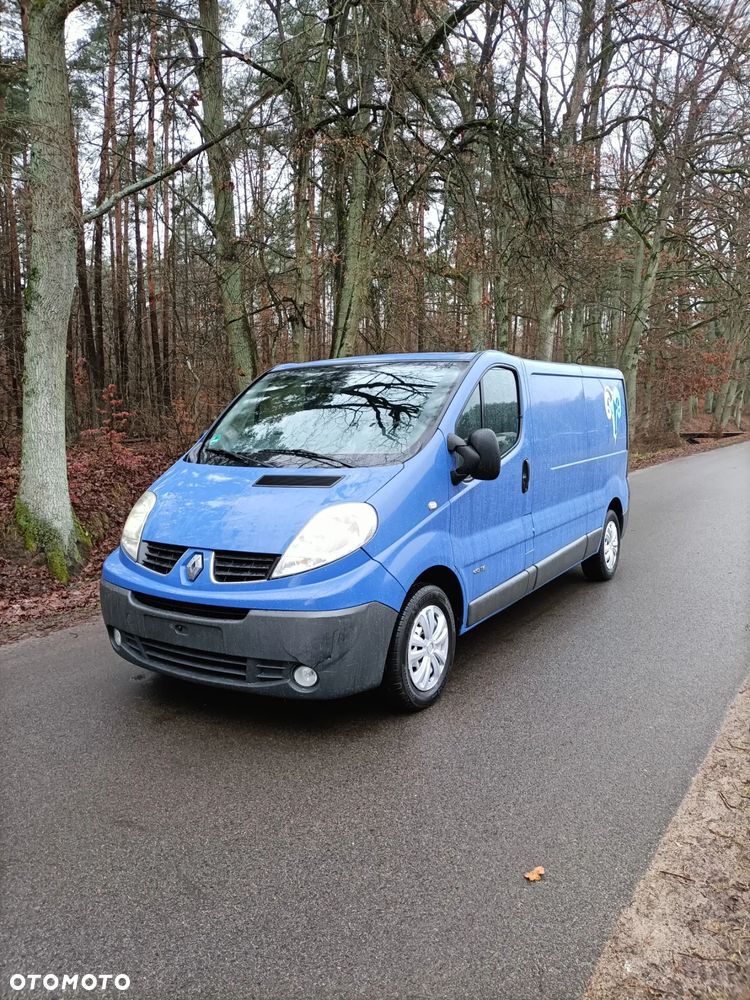 Renault Trafic - 1